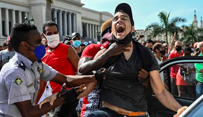 Cuban Americans support Cuban protestors